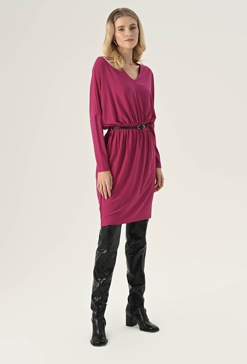 Sukienka w kolorze fuksji