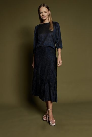 Elegancki sweter z lekkim połyskiem
