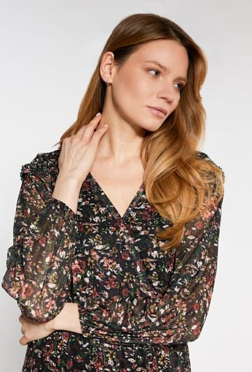 Sukienka ze zwierzęcym wzorem