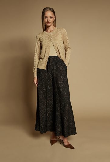Sweter z delikatnym połyskiem
