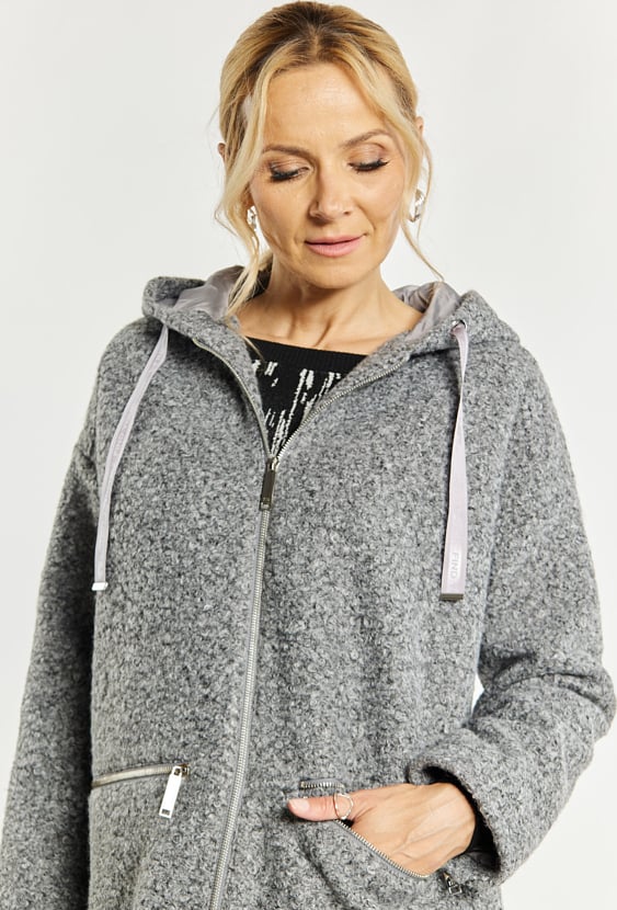 Płaszcz damski z kapturem