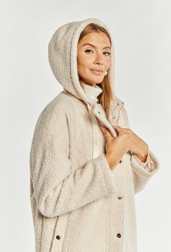 Płaszcz damski z kapturem