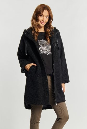 Płaszcz damski z kapturem