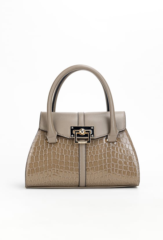 Lakierowy kuferek damski