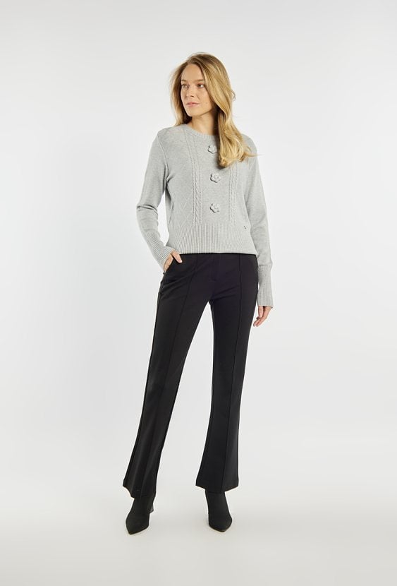 Sweter z kwiatkami 3D