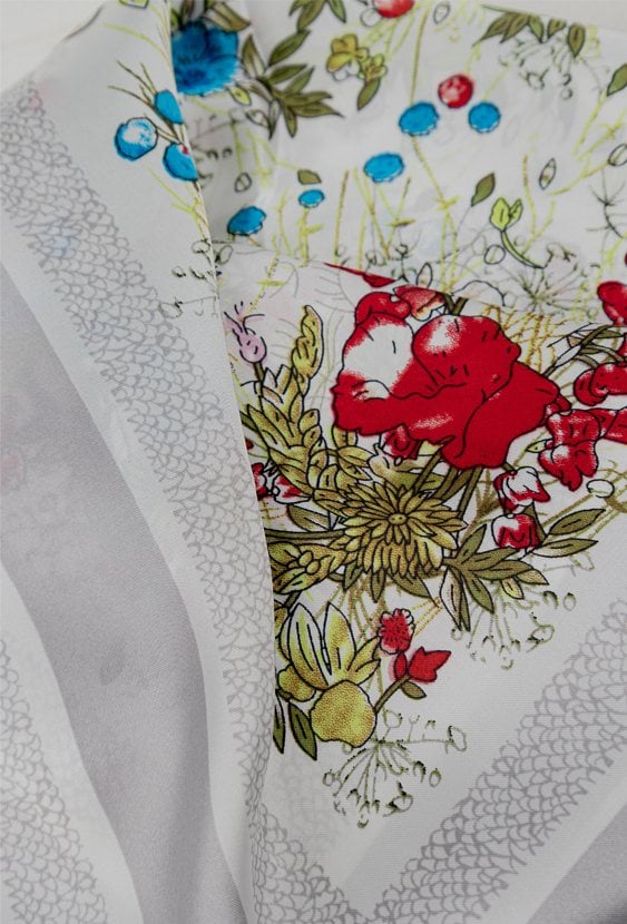 Klasyczna apaszka damska