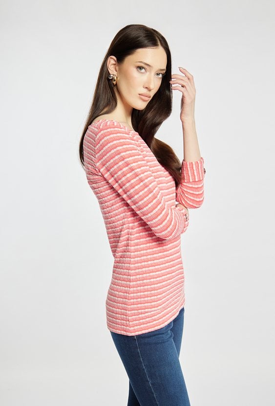 Bluzka w pastelowym odcieniu