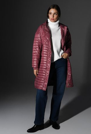 Płaszcz damski z kapturem