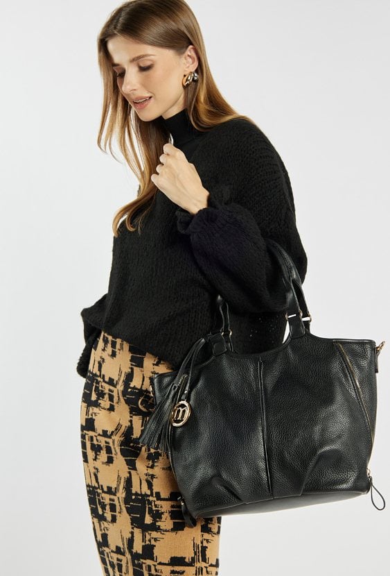 Duża torba z zawieszką 