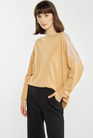 Sweter ze zdobieniem