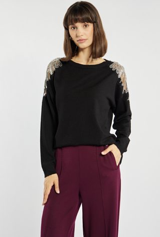 Sweter ze zdobieniem