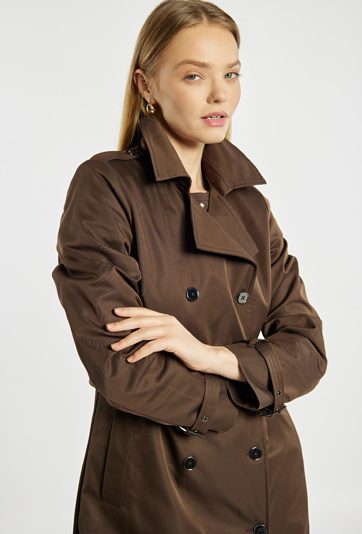 Klasyczny trencz damski