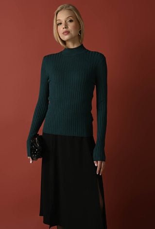 Dopasowany zielony golf w prążek