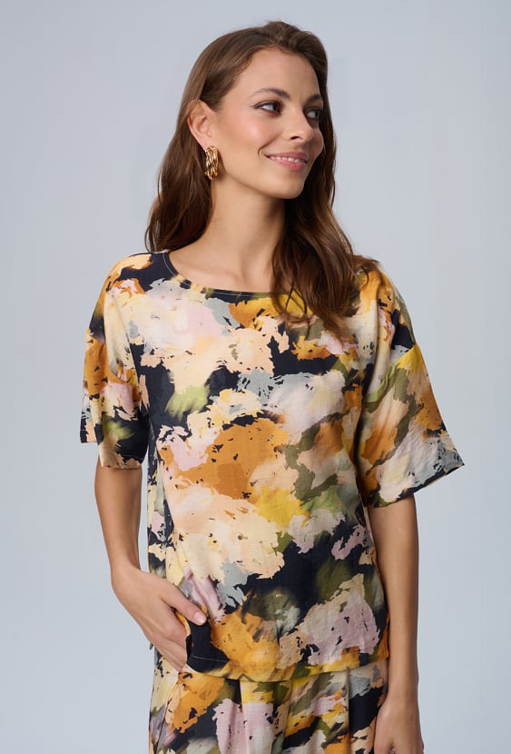 Bluzka o prostym fasonie