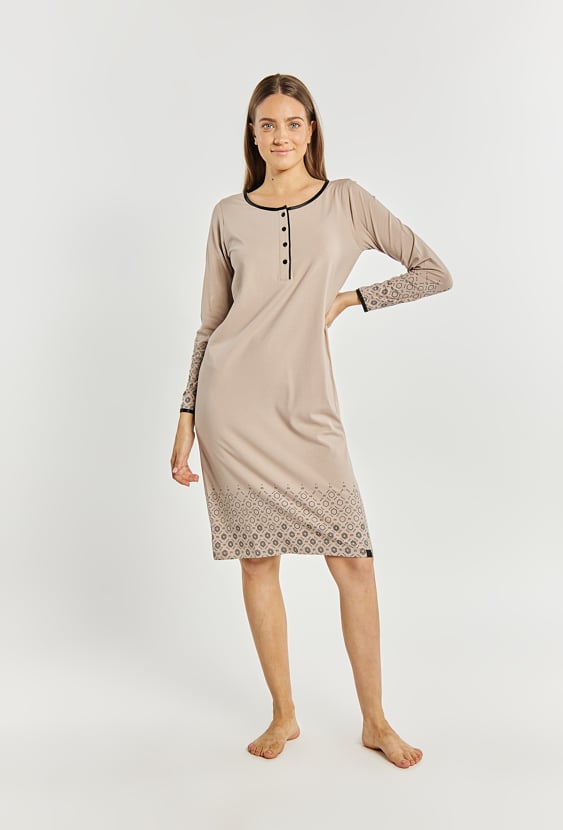 Koszula nocna z długim rękawem