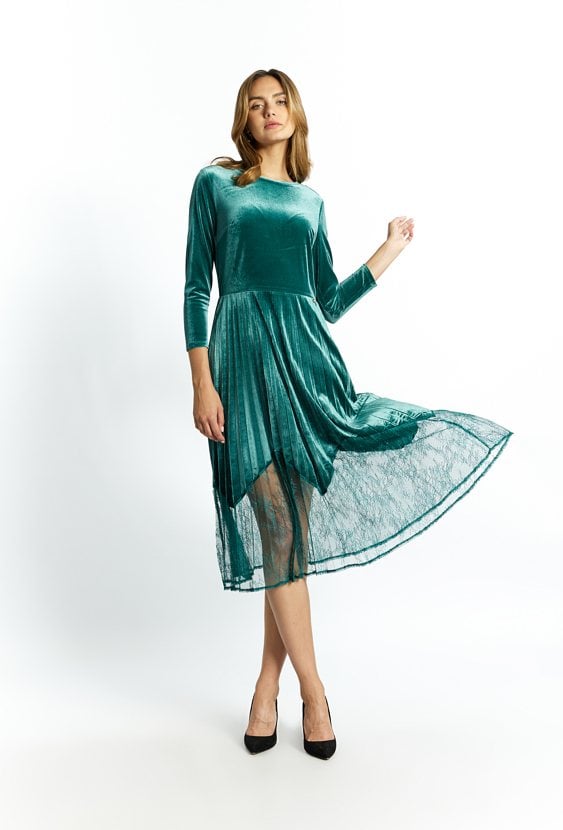 Welurowa sukienka z koronką