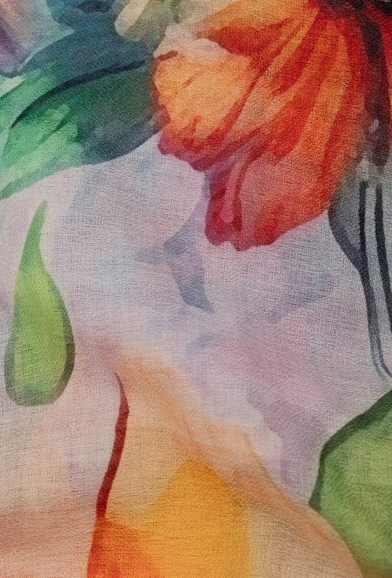 Szal z kwiatowym wzorem