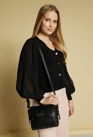 Mała torebka na pasku