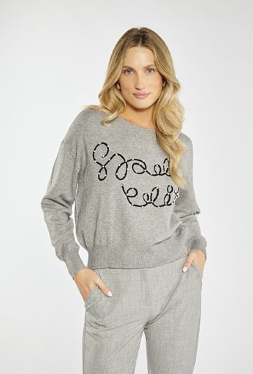 Sweter z koralikami