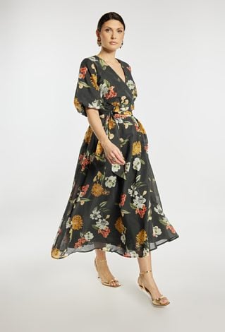 Elegancka sukienka w kwiaty
