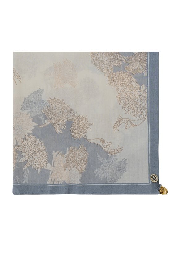 Apaszka z delikatnym wzorem