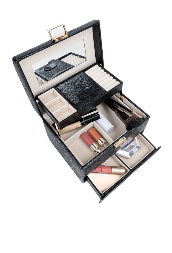 Elegancki kuferek z lusterkiem