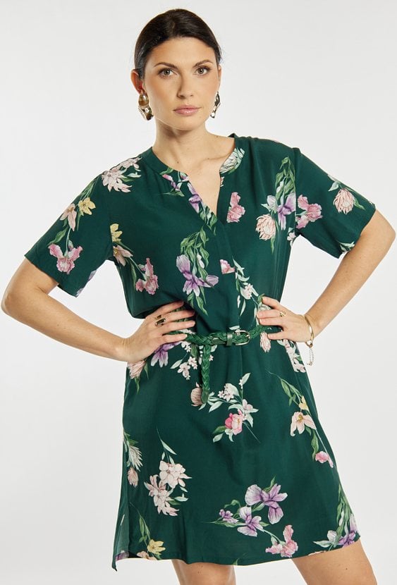 Kwiatowa sukienka na lato