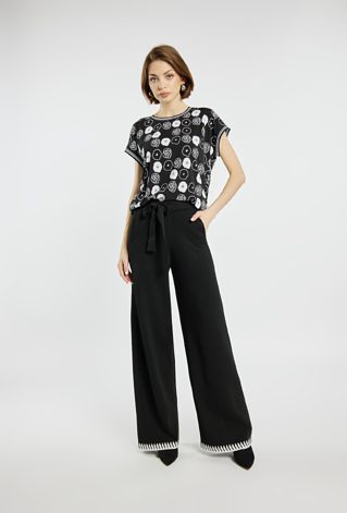 Czarna bluzka z wzorem
