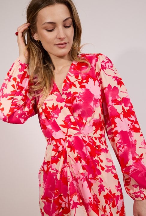 Wzorzysta sukienka mini