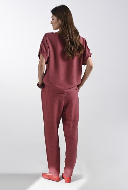 Klasyczne chinosy z wiskozy