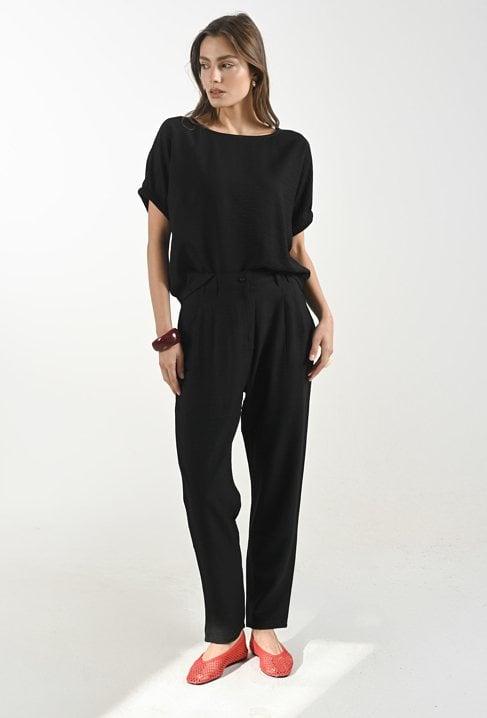 Klasyczne chinosy z wiskozy