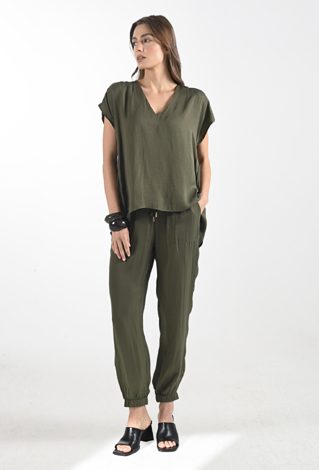 Stylowe spodnie o luźnym kroju