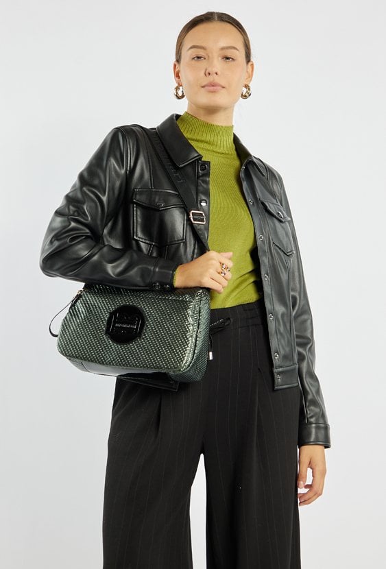 Wodoodporna torebka z klapą