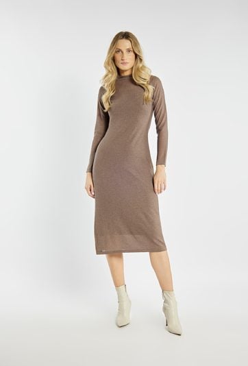 Sukienki midi z półgolfem