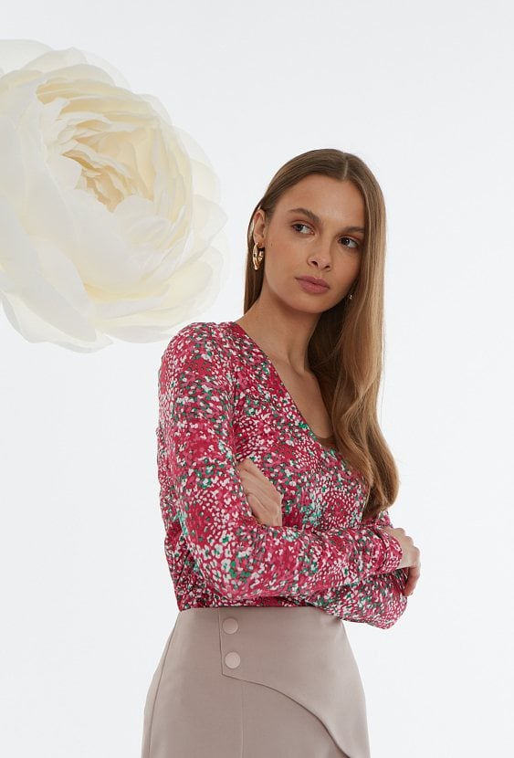 Bluzka w drobne kwiatki