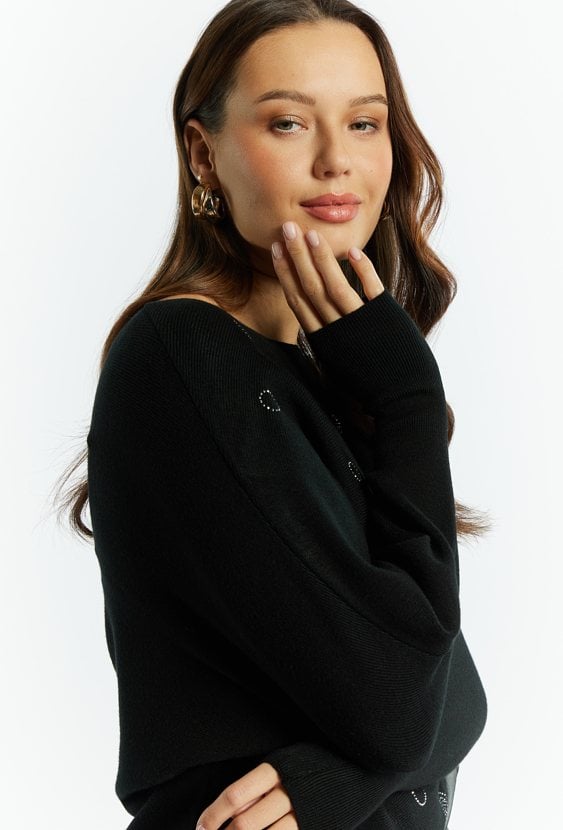 Sweter damski z aplikacjami