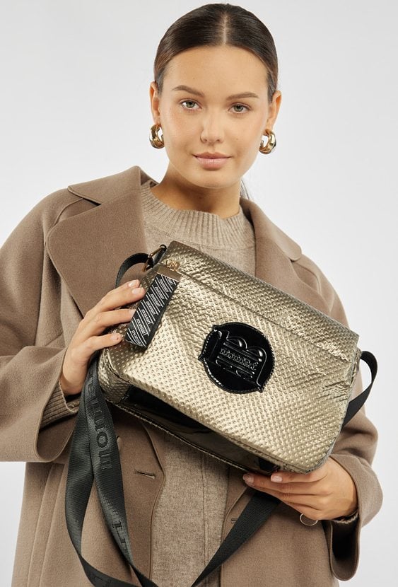 Wodoodporna torebka z klapą