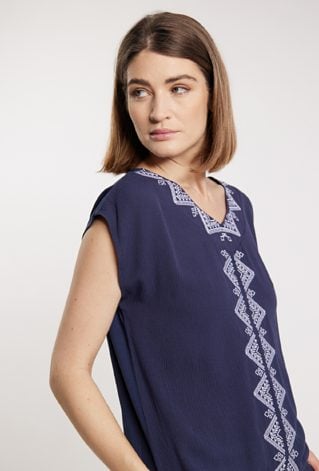 Bluzka damska z ciekawym wzorem