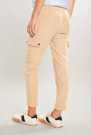 Materiałowe spodnie damskie