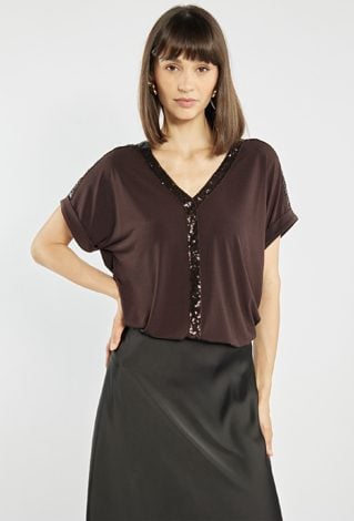 Bluzka z błyszczącymi elementami