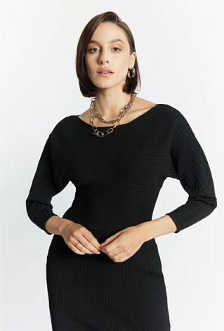 Sukienka damska z rozcięciem