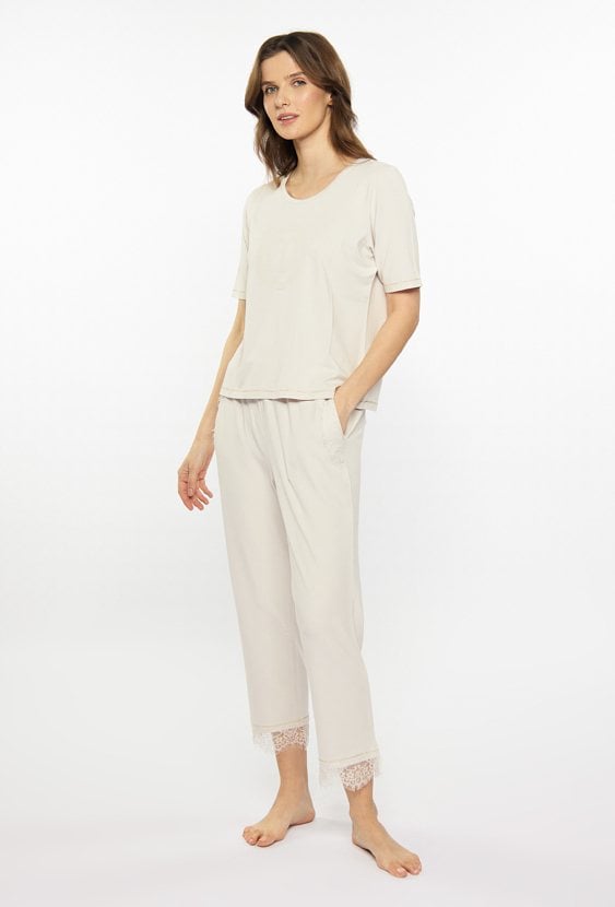 Góra od piżamy z logo