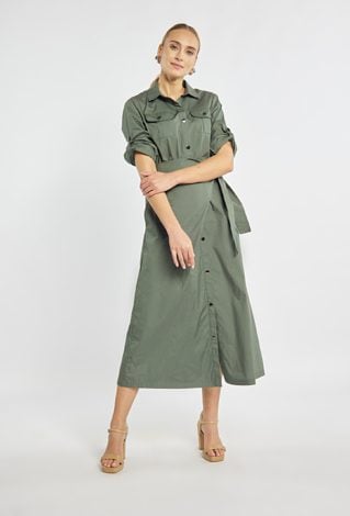 Sukienka o koszulowym kroju