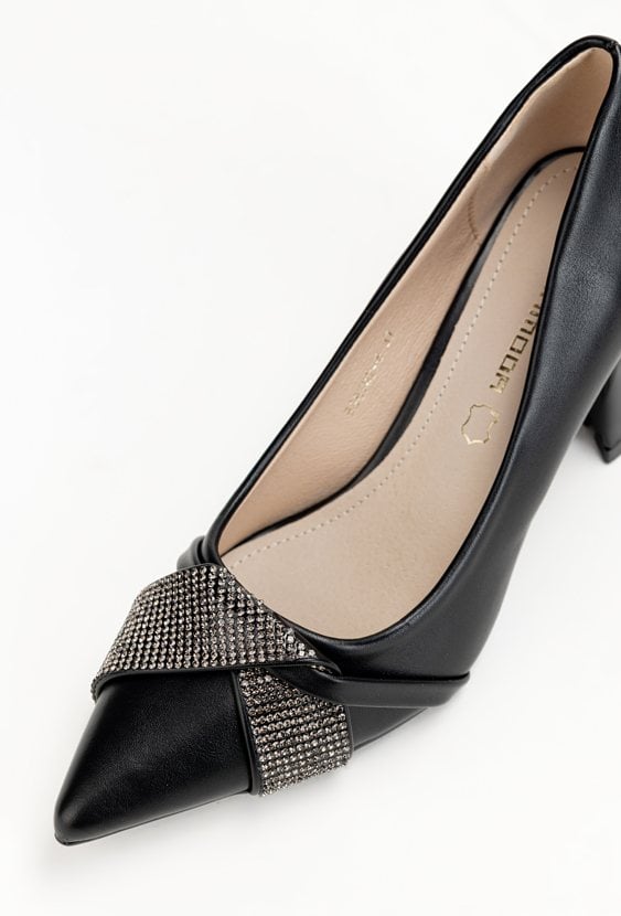 Czarne czółenka MAGNIFICO