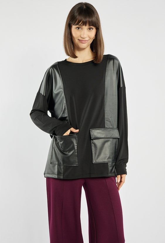 Bluzka z kieszeniami