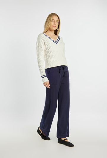 Luźne spodnie z wiązaniem