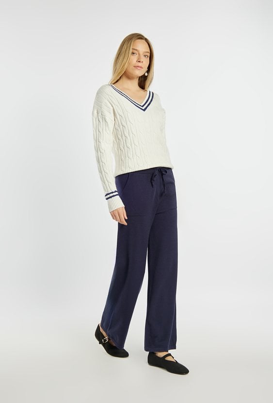 Luźne spodnie z wiązaniem