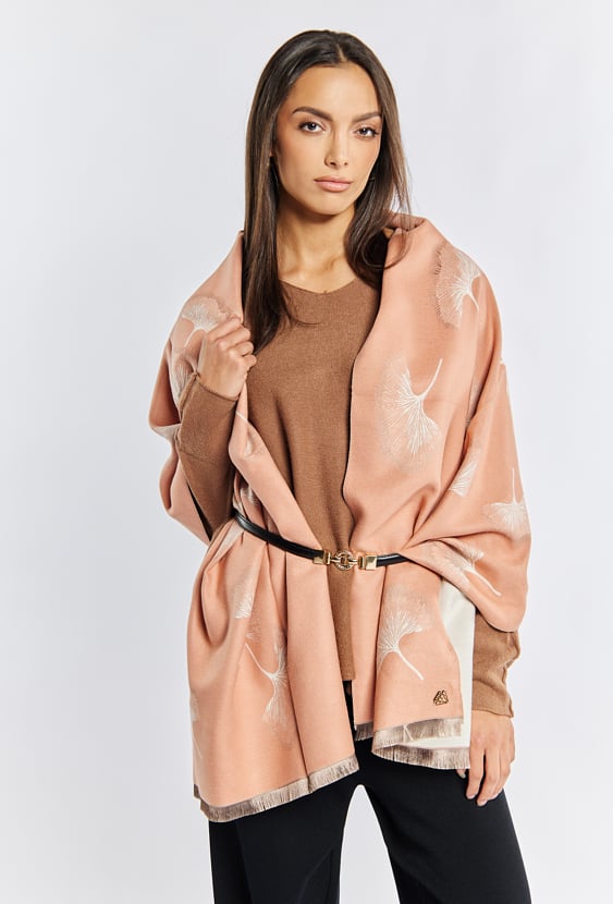 Szal damski z subtelnym wzorem w liście