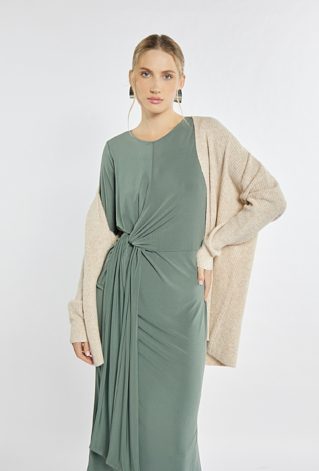 Sukienka z wiązaniem