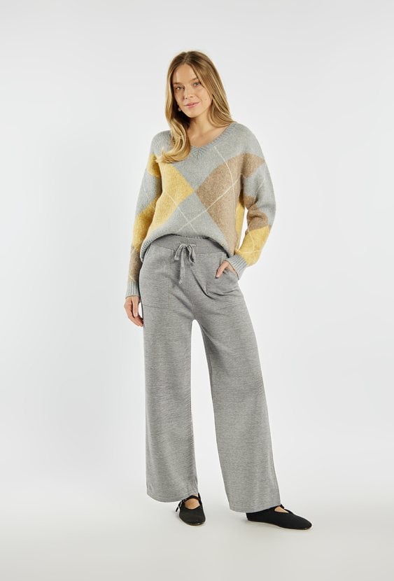 Luźne spodnie z wiązaniem